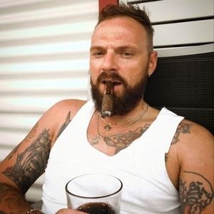 Meet your Posher, Jake